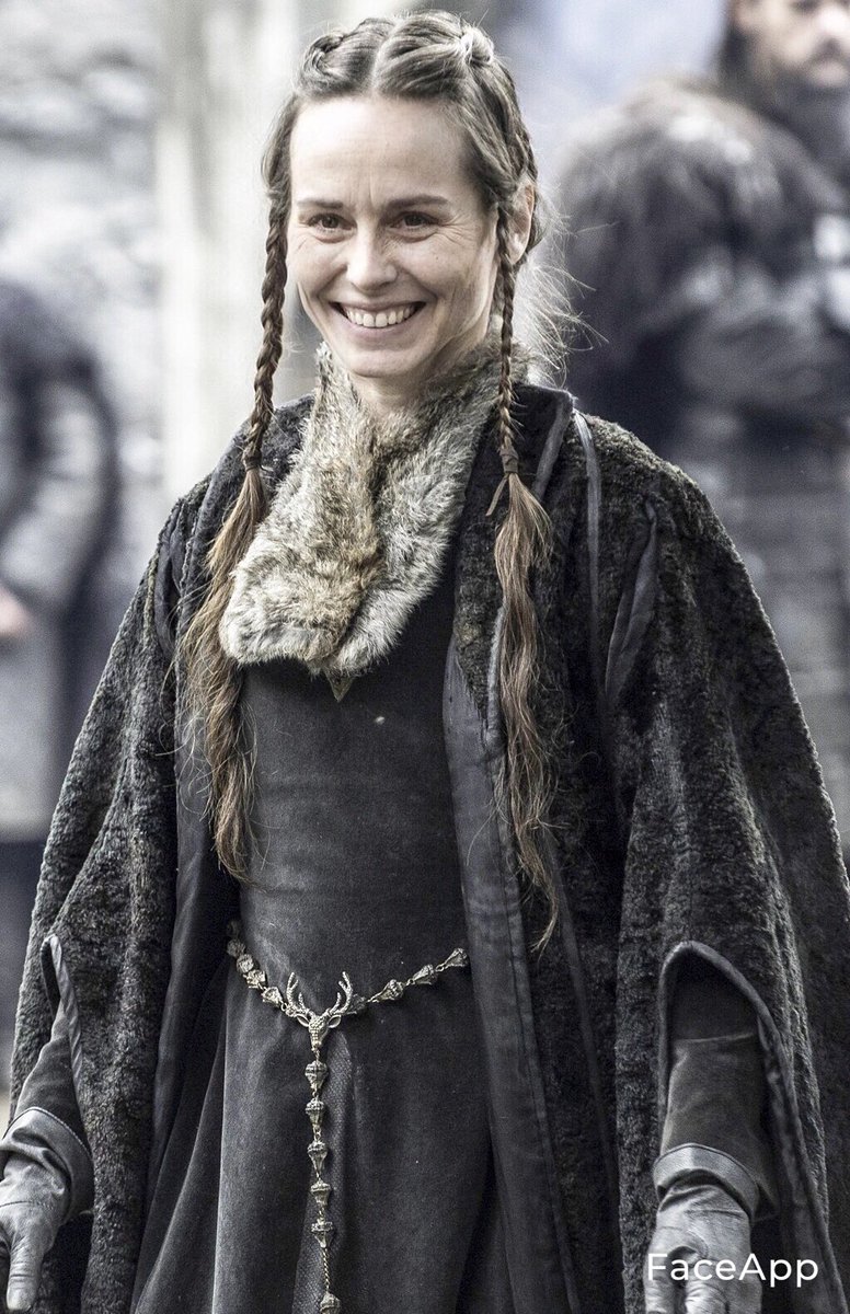 thread of game of thrones characters smiling using faceapp