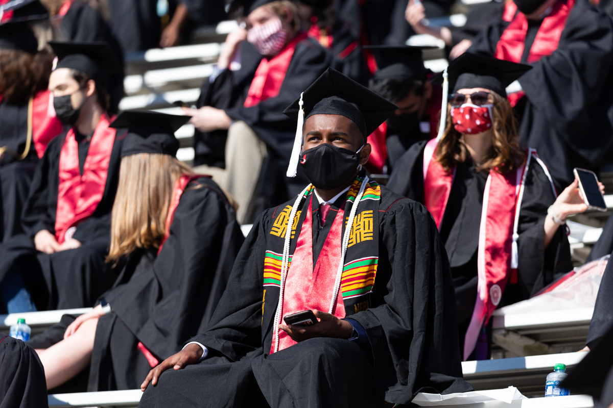 IUBloomington's tweet photo. A sea potential filling Memorial Stadium. We're so incredibly proud of the classes of 2020 and 2021 on joining the @IUAA family today. You're going to do amazing things! βͺπ΄
#IUBGrad #IUBGrad20 #IUBGrad21 https://t.co/EStEHcsxCC