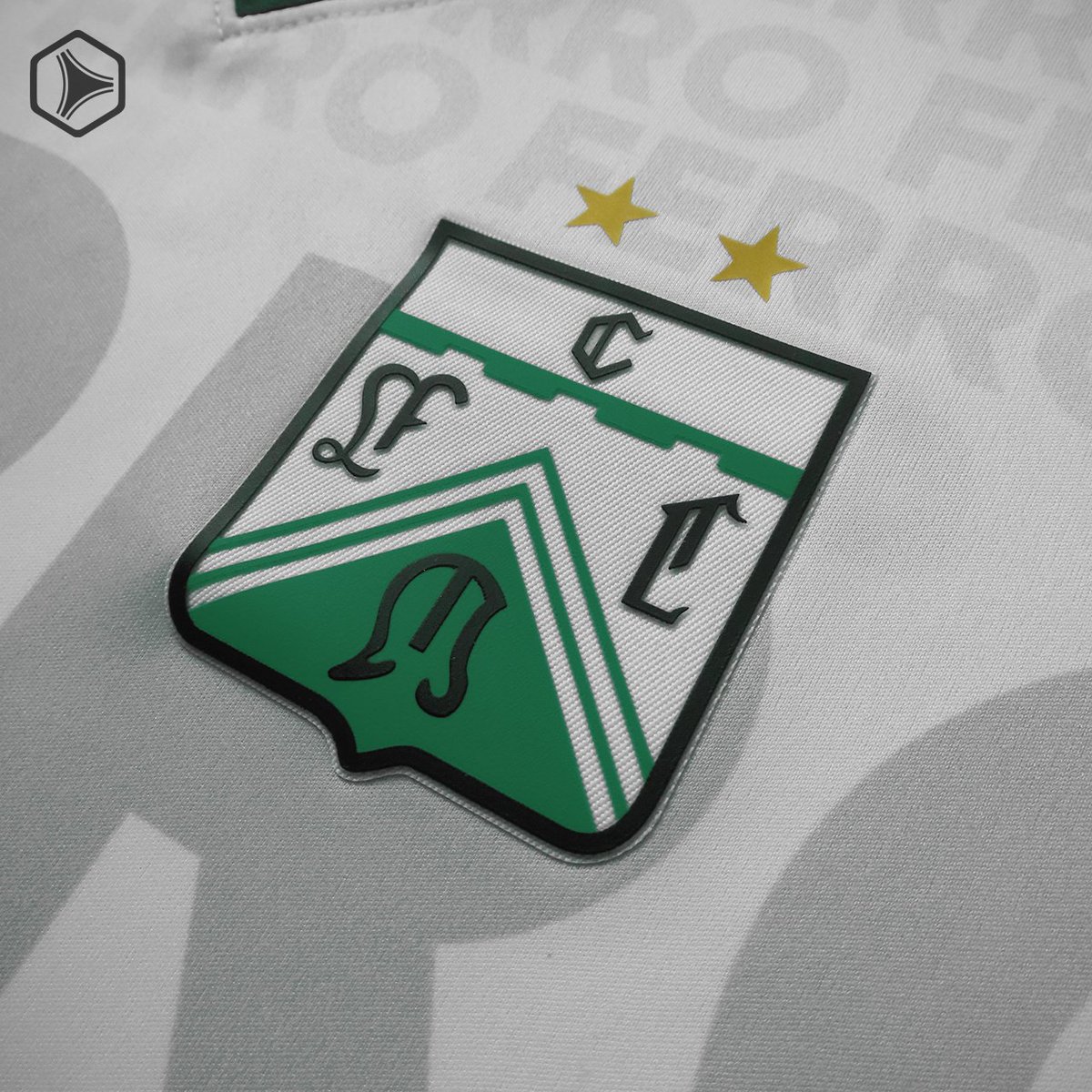 Camiseta Sport Lyon de Ferro Carril Oeste 2021