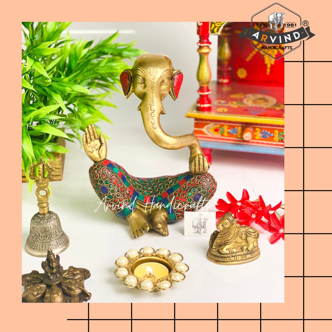 Brass Modern Ganesha Divine Idol by arvind handicrafts 

#homedecorideas #indiagram #etsysellersofinstagram #interiorstyling #moderndesign #giftideas #sculptures #tabledecor #handicraftsofindia #handicraftshop #rajasthanihandicrafts #exportbusiness #indianfurniture #manufacturer