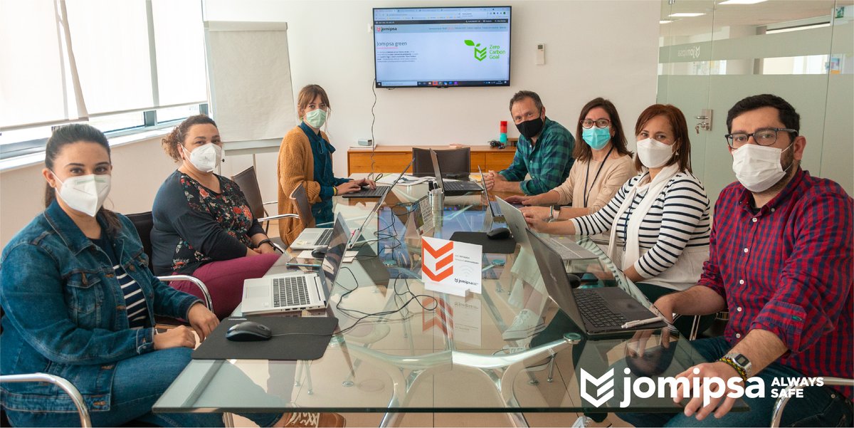 jomipsa's tweet photo. The 🌱“Green”🌱 working team meets once again to move forward and review a number of sustainability policies and actions in #Jomipsa
We're working day by day to ensure we meet our main sustainability target ➞ To be #CO2 neutral
♻️ We want to be part of the green revolution! ♻️ https://t.co/IOaRJZifaL