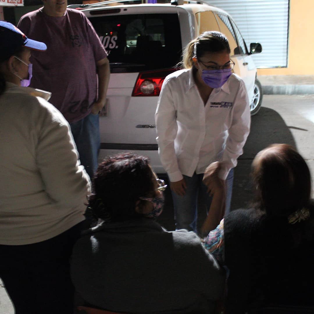 YanuariadeA's tweet photo. Escuchar y dialogar, comunicación le llaman.
#HagamosHistoria por esa gente, esos espacios, por los adultos, los jóvenes y las minorías.
#HAGAMOS #HAGAMOSporelDistrito2 https://t.co/DthDz8295N