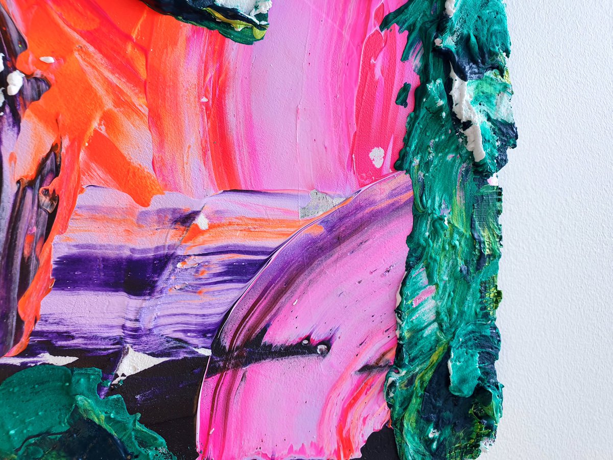 New painting 🐉🌄

Cavern, 2021, acrylic, emulsion, collage and filler on plywood, 33x28cm