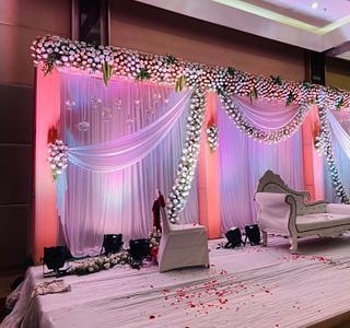 Take the wedding entries to the next level with our quirky and uber-cool entry props. Call hus 939160708
#WeddingEntryProps #WeddingEntry #BrideEntry #GroomEntry  #FiberPanel #WeddingBackdrop #FiberPanelManufacturer #WeddingPanel #WeddingChandelier #Chandelier