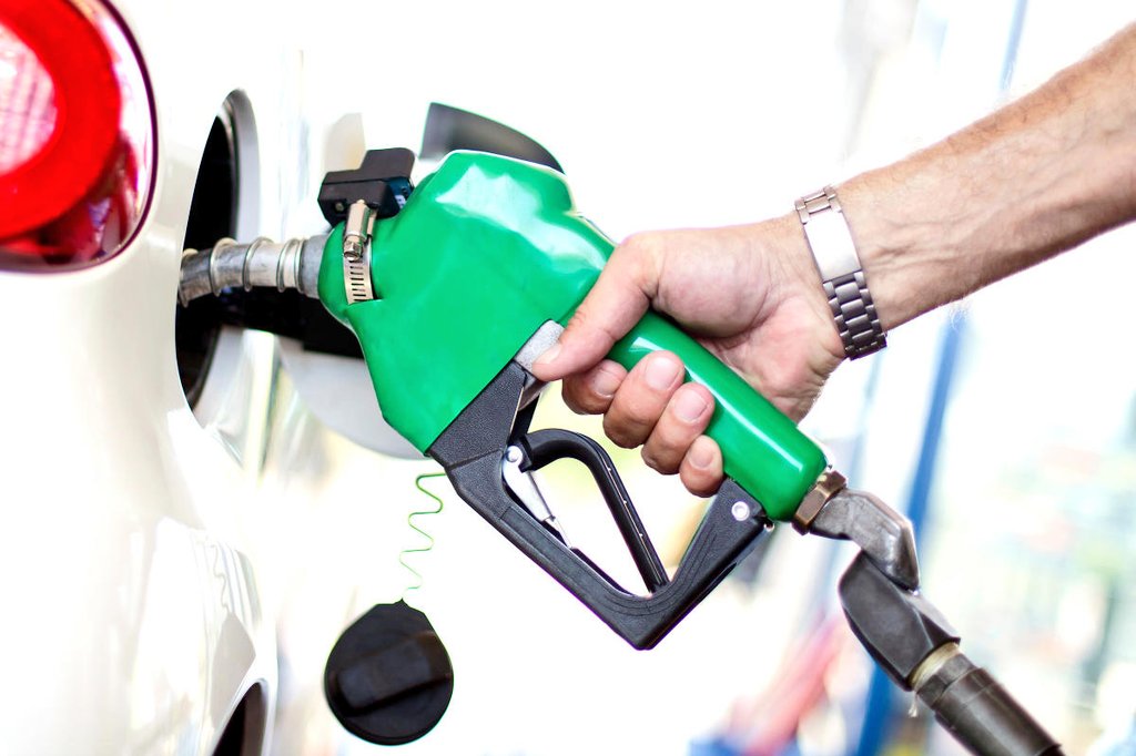 SG_HJS's tweet photo. #surajya_abhiyan
Under the leadership of Surajya Abhiyan, visits were paid to 484 petrol pumps in 35 districts of various districts to confirm whether consumers’ rights are conserved, whether they adopt all the rules and regulations or not. 
#Surajya_Abhiyan @AbhayVartak @kk_jpr https://t.co/UlhEH66HKm