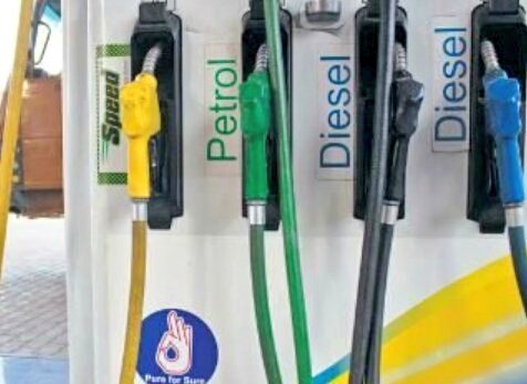 SG_HJS's tweet photo. #surajya_abhiyan
Under the leadership of Surajya Abhiyan, visits were paid to 484 petrol pumps in 35 districts of various districts to confirm whether consumers’ rights are conserved, whether they adopt all the rules and regulations or not. 
#Surajya_Abhiyan @AbhayVartak @kk_jpr https://t.co/UlhEH66HKm