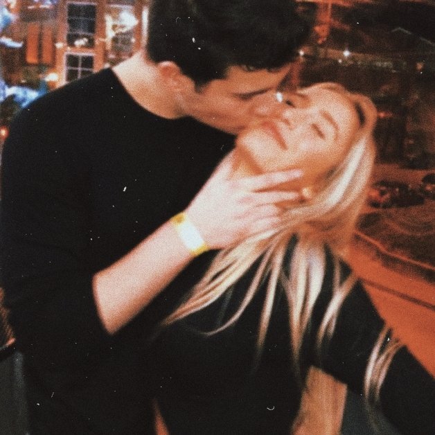 Happy B-Day my beautiful girlfriend and the best person I ever met. <a href="/SPlCYDOLL/">Carmen, estou na @SPACEDlOR</a>. #NewProfilePic