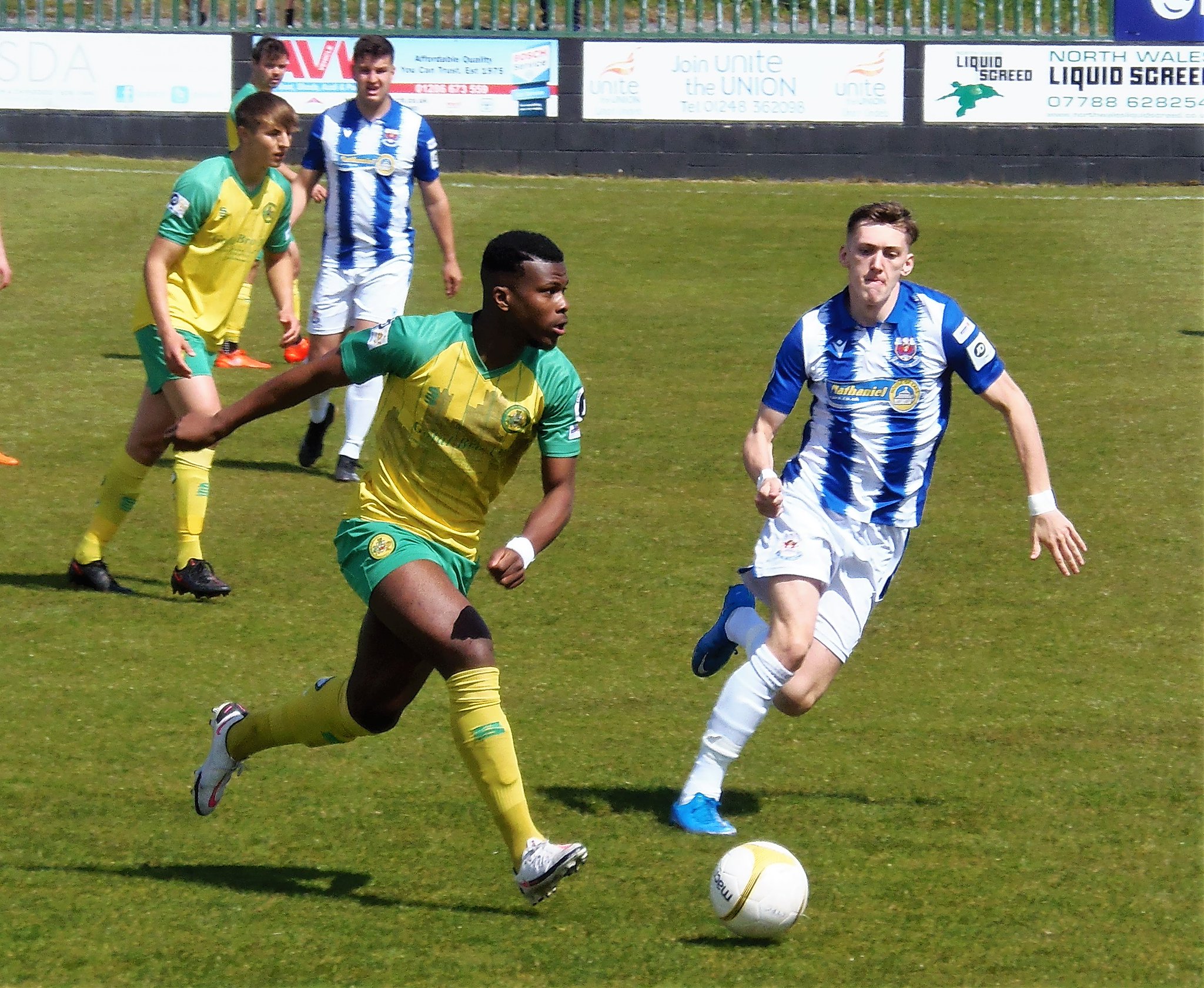 Caernarfon Town FC on Twitter "Louis Augustin Malandjou Kondjo 💛💚UnClwb…
