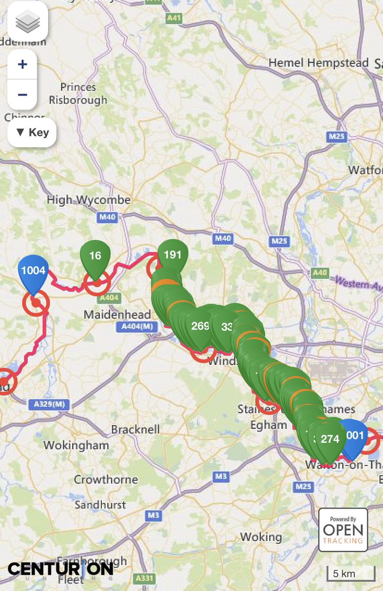 AYEARFORHOPE's tweet photo. Who else is following their ultra friends taking part in the #ThamesPath100 - 16 has taken an early and significant lead. Not great weather for running 100 miles #ukrunchat @ukrunchat https://t.co/2QRagqQCEE
