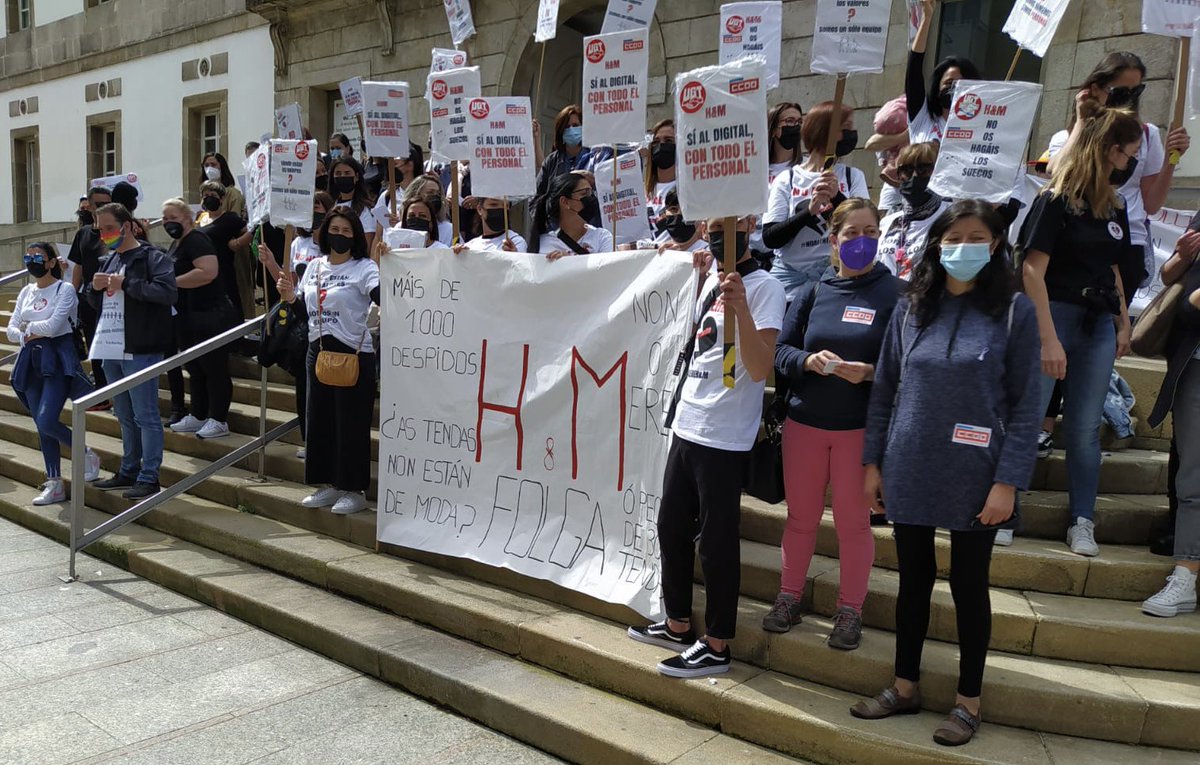 Hoy <a href="/ServizosCCOO/">ServizosCCOO Galicia</a> nos movilizamos contra el ERE de H&amp;M @hmespana que afecta a miles de trabajadoras/es. 

Ánimo y seguimos en la lucha por el empleo y las condiciones de trabajo dignas!!!