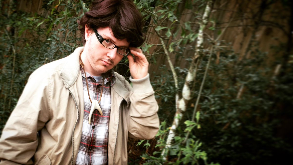 Holy crap it has been half an age since I cosplayed Will Graham. (This is actually because he’s harder to cosplay emotionally. Other chars kinda shield me from the fact I am IN A CROWD. Whereas his ticks and mannerisms are some I used to have and make it worse)