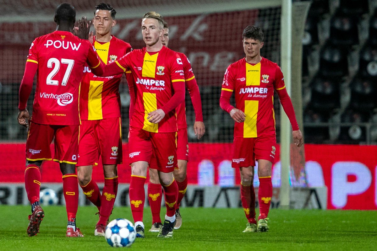 Op naar woensdag ! ❤️💛 <a href="/GAEagles/">Go Ahead Eagles 🦅</a>