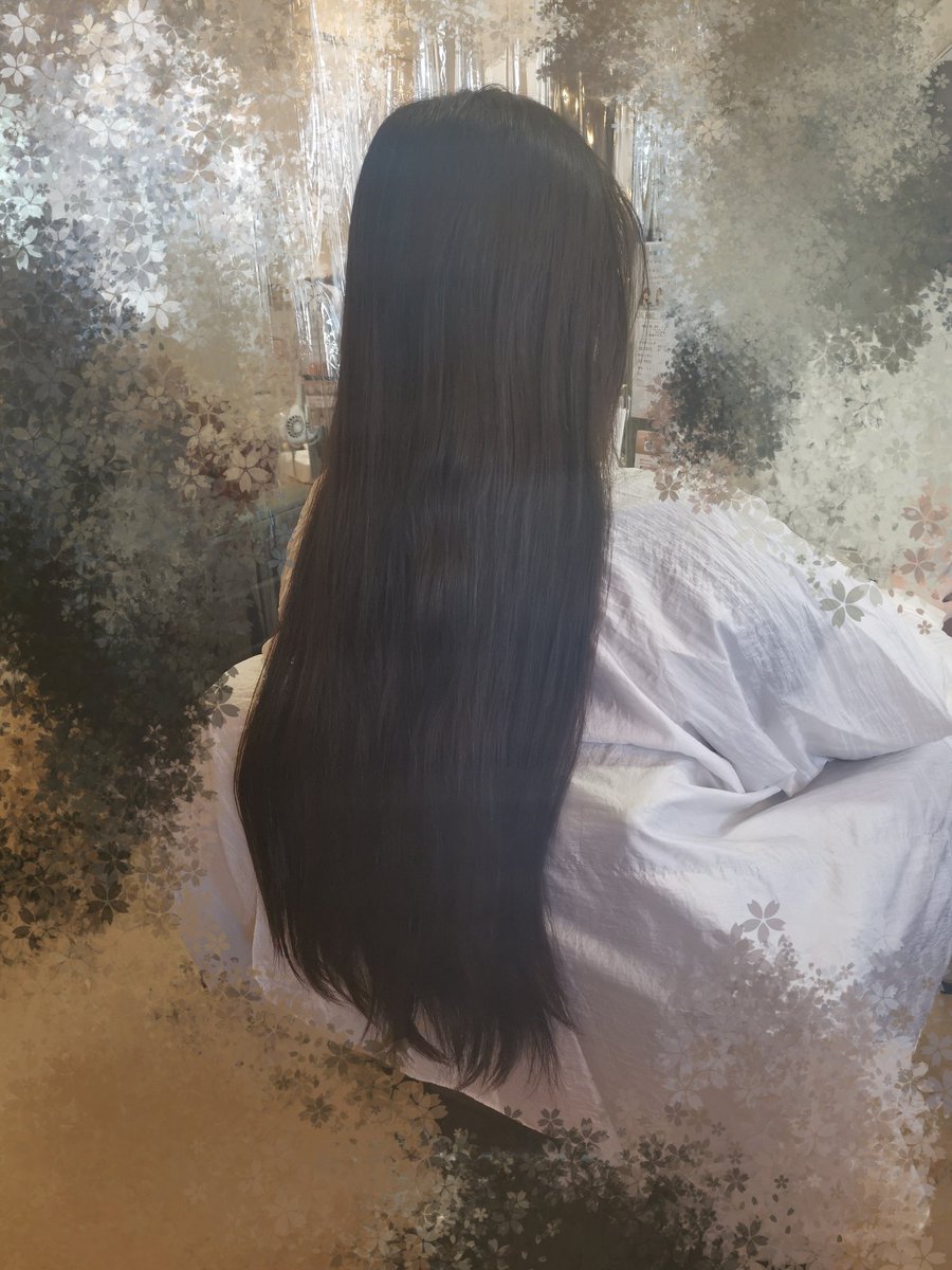 6SpiderLily's tweet photo. 少し前の話になりますが、髪を31cm超カットし、#ヘアドネーション を致しました。私は献血が出来ないのですが、こういう形で私の髪が何らかの形で誰かのお役に立てたら幸いです。 https://t.co/5I1roiC75z