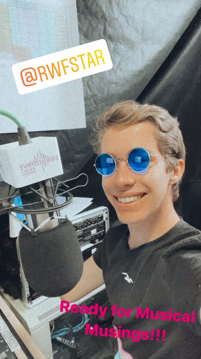 UpCloseRadio's tweet photo. @Rwfstar1 Ready for Musical Musings 1-3PM 🤩🤩🤩😎😎😎😎 https://t.co/8Du6ESnhaD