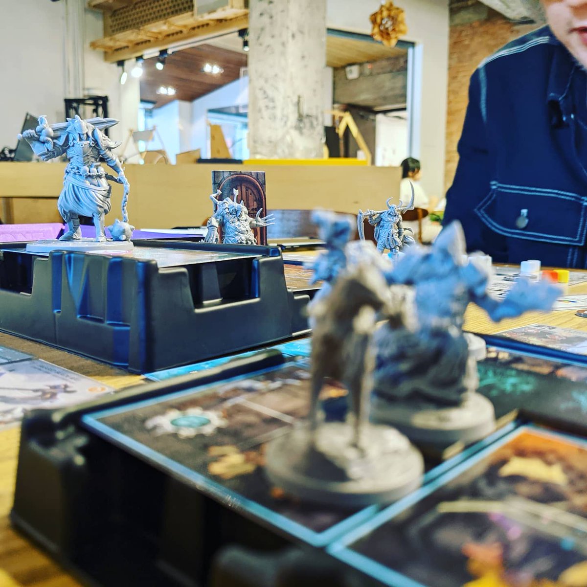 Ghettokon's tweet photo. 1/18 Core game chapter done, a new beginning of our endless board game + some new blood. 15 years later, I am still super good at rolling critical misses. #ChroniclesofDrunagor #戰略金屬 #strategymetal #boardgames #玩冥二老 #魔窟創辦人 https://t.co/kG4jwo1lK2