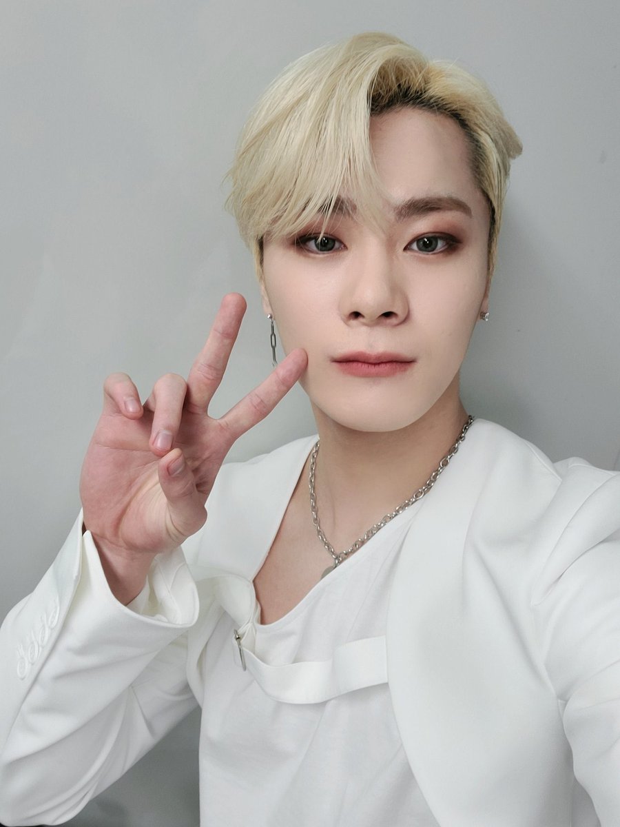 문빈 THAILAND♡ tweet media