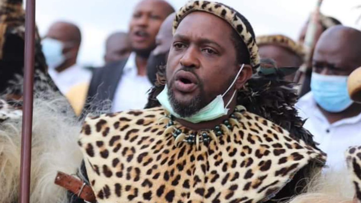 citilife's tweet photo. Misuzulu succeeded parents as King after they passed on
https://t.co/HlVM974MtZ https://t.co/3MUJsS5NVU