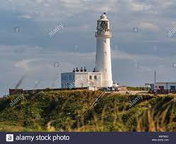 KirkgateHouse's tweet photo. today for the first time in over a year we were able to have a drive out to Flamborough lighthouse thanks to the restrictions being relaxed on going out, it rained but we didn't care #hicaactivities #rainydaysout #gettingfreshair https://t.co/Dm4c0hoVjA
