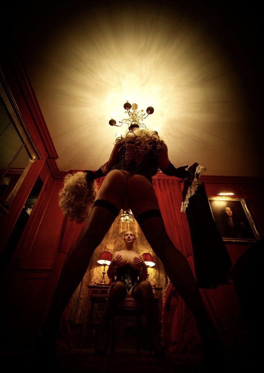 A Glimpse of Kink tweet media