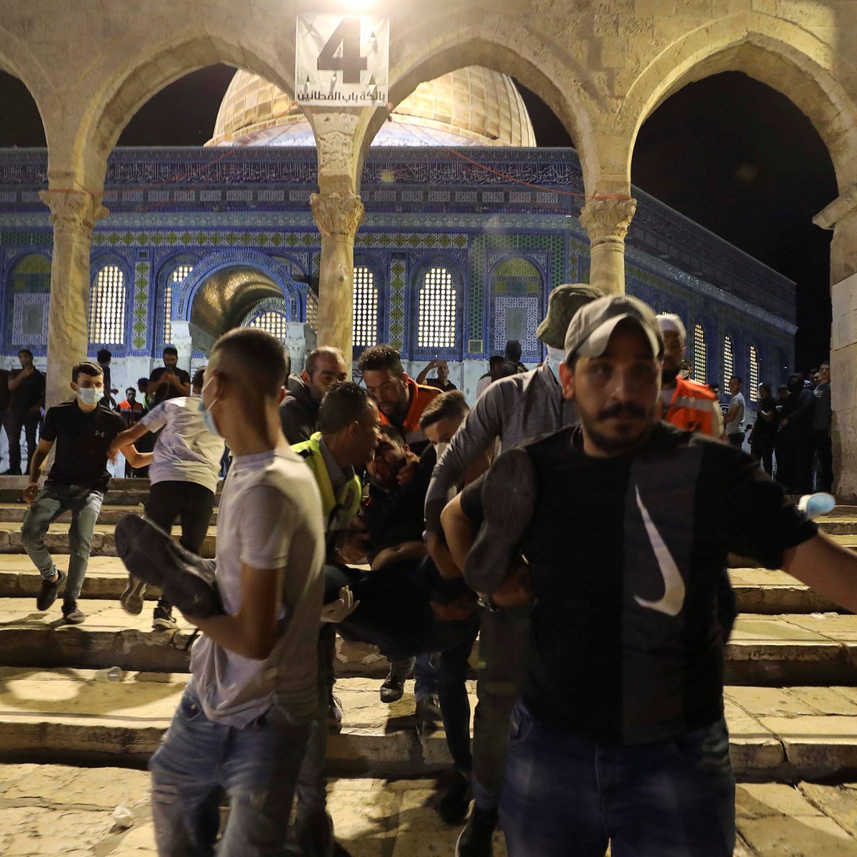 200+ Palestinians were wounded on Friday night when Israeli police fired rubber bullets at the Al-Aqsa mosque in occupied East Jerusalem. At least 1 lost an eye."They are throwing bombs at the Muslim worshippers."Palestinians are protesting planned evictions of 30+ families.