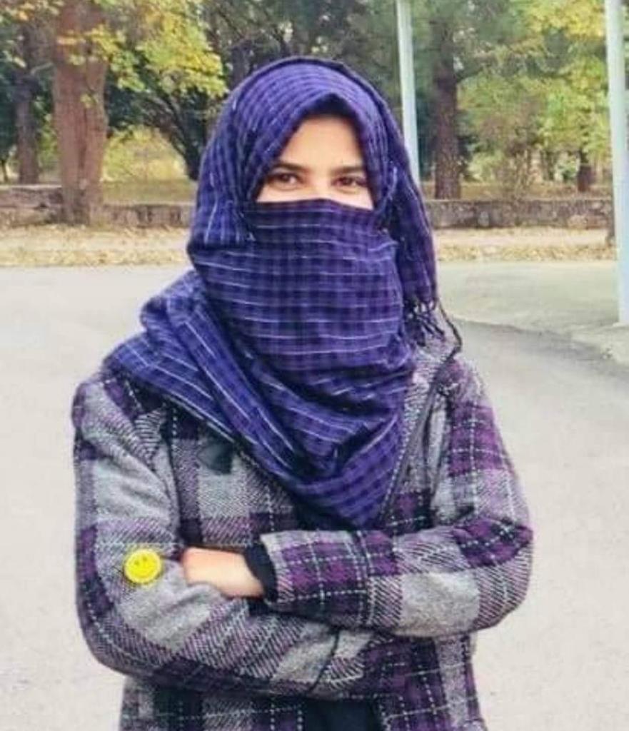 draapkhail_jui's tweet photo. گڑھی حبیب اللہ تحصیل بالاکوٹ سے تعلق رکھنی والی #زینب_خالد کو CSS-2020 کے امتحان فی میل میں صوبہ بھر میں پہلی پوزیشن حاصل کرکے پولیس سروسز آف پاکستان (PSP) میں ASP کی پوسٹ حاصل کرنے اور ضلع مانسہرہ کی پہلی خاتون پولیس آفیسر بننے پرمبارکباد 
#PrideOfHazara ❤ https://t.co/pw2RcJK6Xf