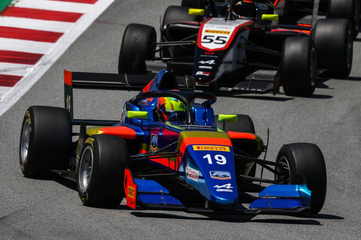 MrRed77_'s tweet photo. P13 in race 1. Two position gained, couldn't do more on this circuit. Also, I've been a bit unlucky in the end, losing time and one place to avoid a contact in front of me
📸 @DutchPhotoAg
#MrRed77 #TrustedTM @Trusted_tm https://t.co/QxEADUBplE