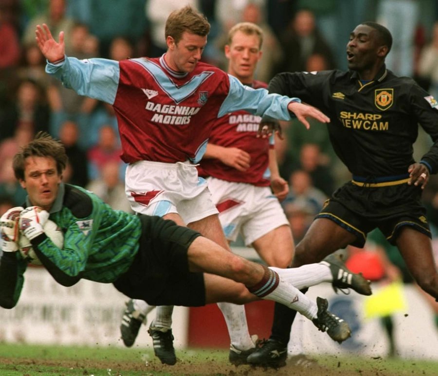 1994-95 Manchester United 1-1 West Ham United. One of the best goalkeeping displays in premier league history stopped United winning the league.