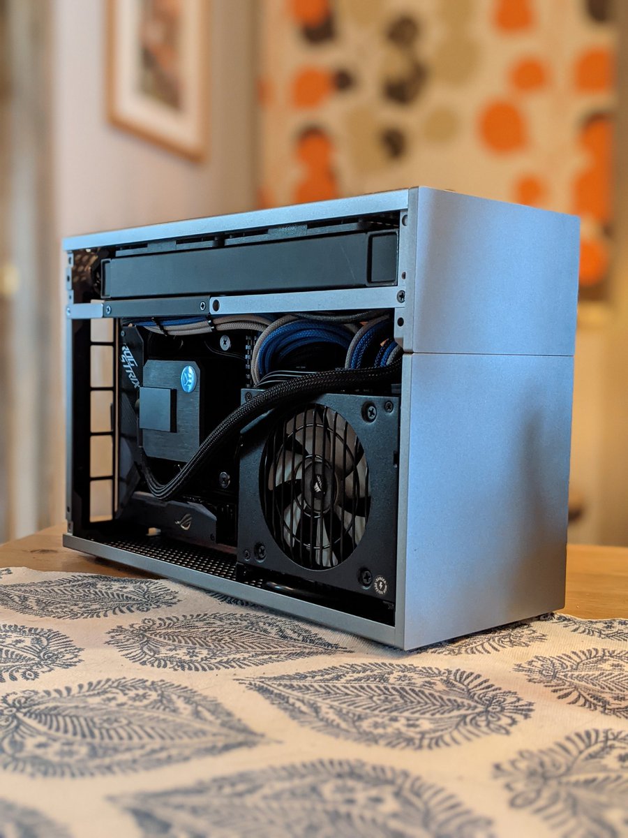 Oliver Sin tweet media