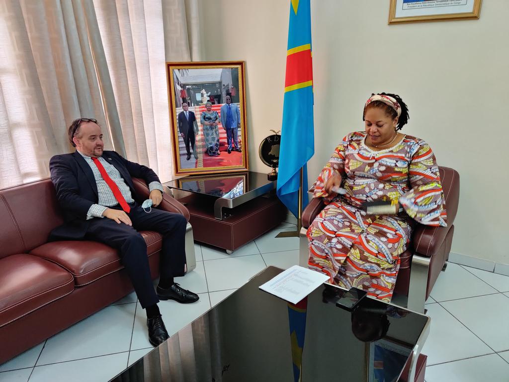 Me Cathy Furaha tweet media