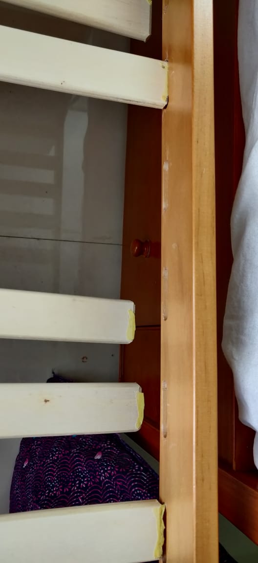 Poetypes's tweet photo. @firstcryindia I've had the worst experience with a brand with you. An unused broken baby Wooden Cot which you've not had the slightest courtesy to follow up on and fix despite calls/emails! My baby could have been injured! Need an immediate refund for this right now! https://t.co/YAaOGe9HAM