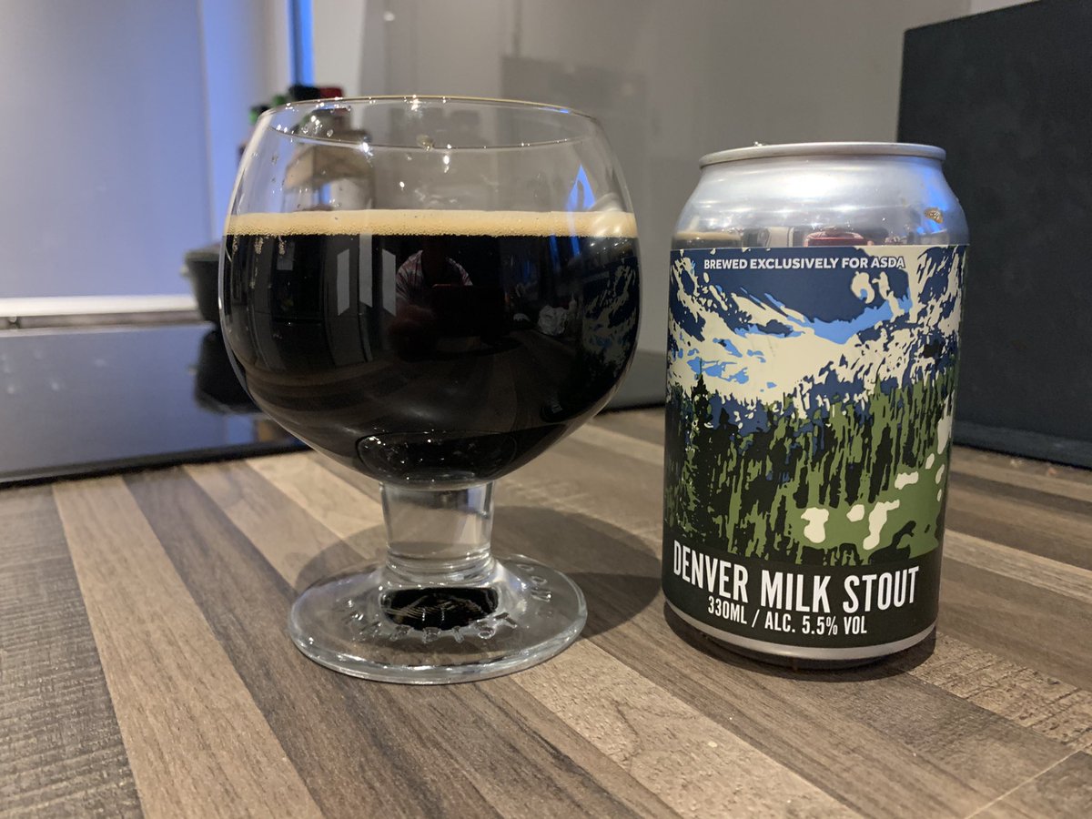 Tasty milk stout from @WeAreBadCo. Pours black as a vicars cassock.  Chocolate, coffee&burnt sugar in t’aroma.Complex flavs. of milk choc., coffee, smoke,dark berry fruits&caramelised sugar,blended well.Dry, roasted grain finish with a hint of smoke&subtle fruity hops lurking.👏