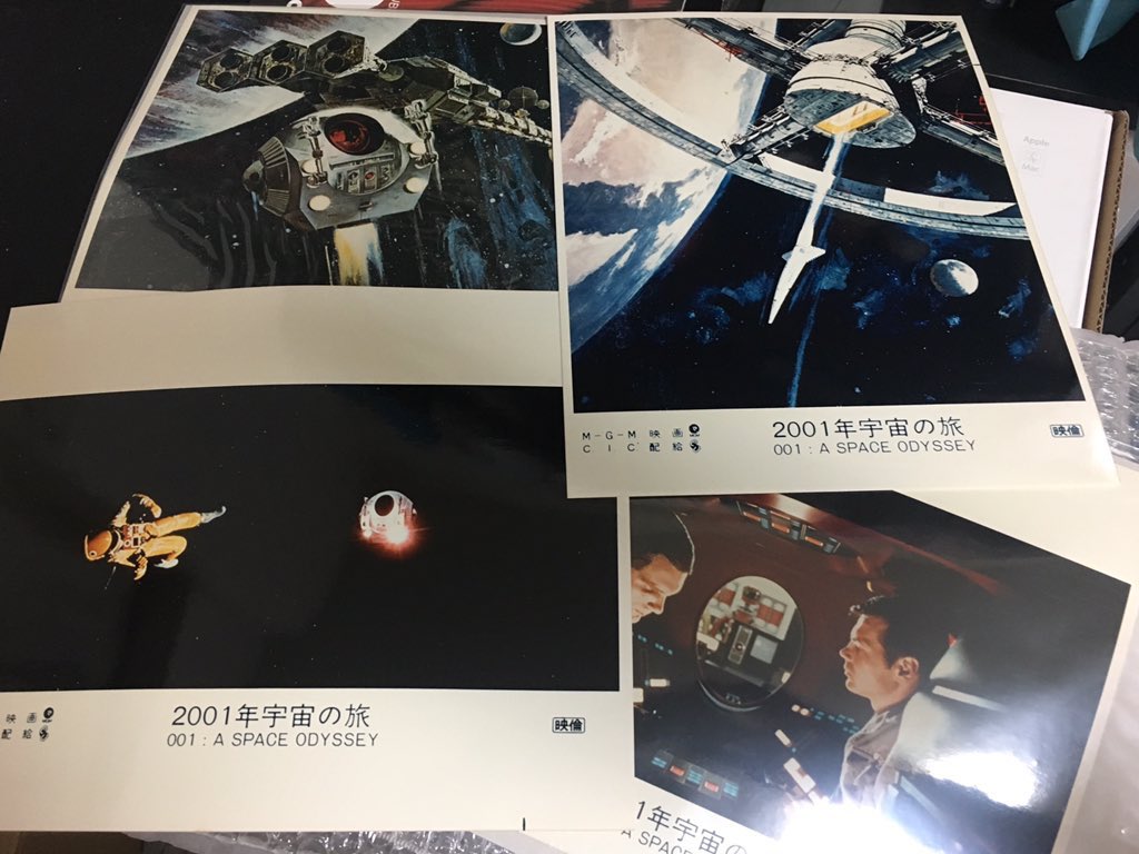 Tkr Kubrickblogjp 裏のイラストは国内のロビーカードと同じイラストですね T Co Az7vnkqlvz Twitter