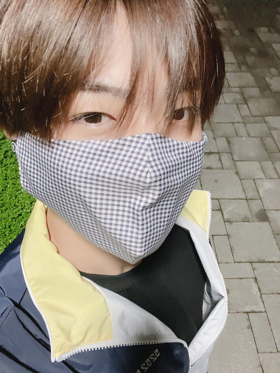 Cravity_Fancafe's tweet photo. 210508 #CRAVITY #크래비티 #함원진 팬카페 포스트

러비티 여러분~~ 저녁은 드셨을까요ㅎ 저는 배고프지가 않네영🤪 저는 이제 9시 반부터 https://t.co/539JHPm05f