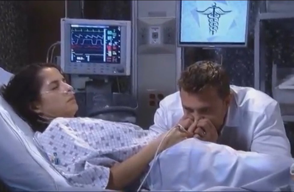 tnisha_soaps's tweet photo. My babies in 3 separate hospital scenes. One of the best new version of an old (and busted) couple in a while on any soap #NuJasam #SamAndrew #Killy https://t.co/Y62j9omQ71
