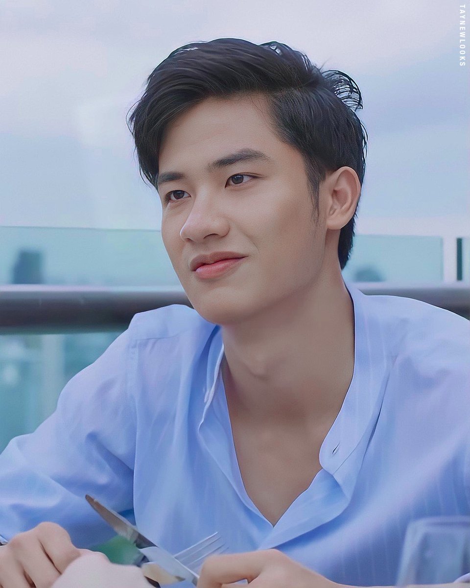 TAYNEWLOOKS's tweet photo. “how can i not love you?”

[ #DarkBlueKissRerunEP8 ] https://t.co/UN8nJfr5W0