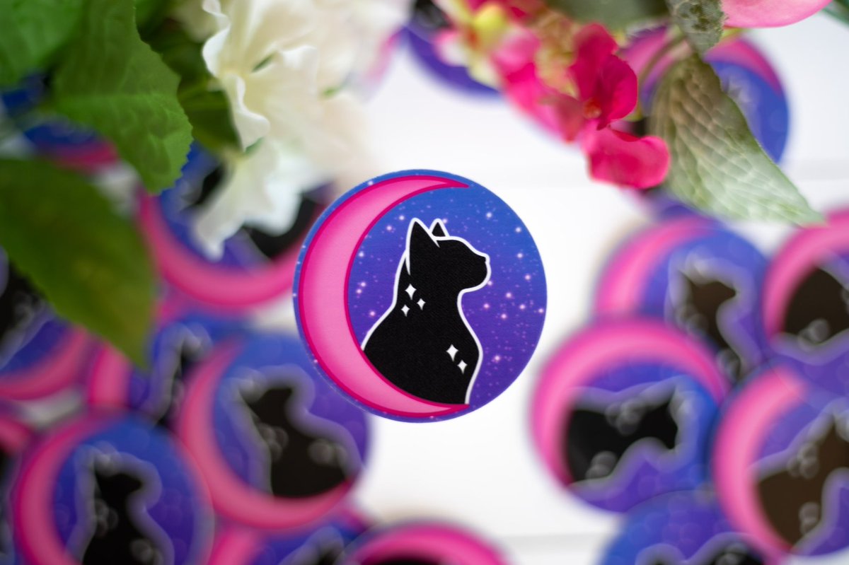 808CraftShop's tweet photo. Our first ever hard enamel pin is now live on our Etsy shop! We also have a sticker version as well! Be sure to check us out! 

https://t.co/MPukmSbXTw

.
.
.
#new #product #pins #sticker #etsy #shop #small #business #enamel #moon #cat #cute https://t.co/glso8Rsu1W