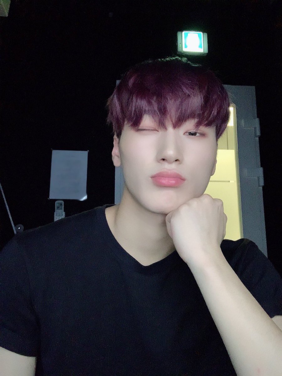 ATEEZofficial's tweet photo. [#산] 오늘 하루도 많이 보고싶어요❤️
#ATEEZ #에이티즈 https://t.co/Lvs0jlER7I