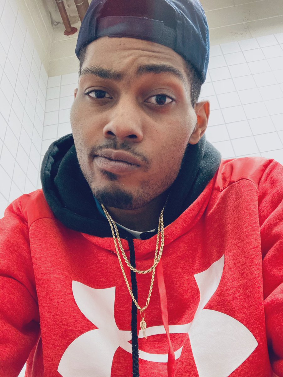 dre tweet media