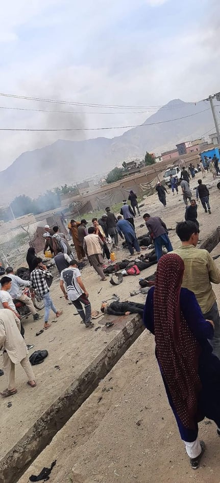 vatantoday's tweet photo. Continuation of #HazaraGenocide

After 130 years from the Abdurrahman Khan era that mass murdered 62% of the total population of Hazaras and given their lands to Pashtun nomads, Hazaras are still under attack.

Photos are from todays attack
#Kabul #Dasht_e_Barchi
#کابل
#دشت_برچی https://t.co/27hyYHnxRE