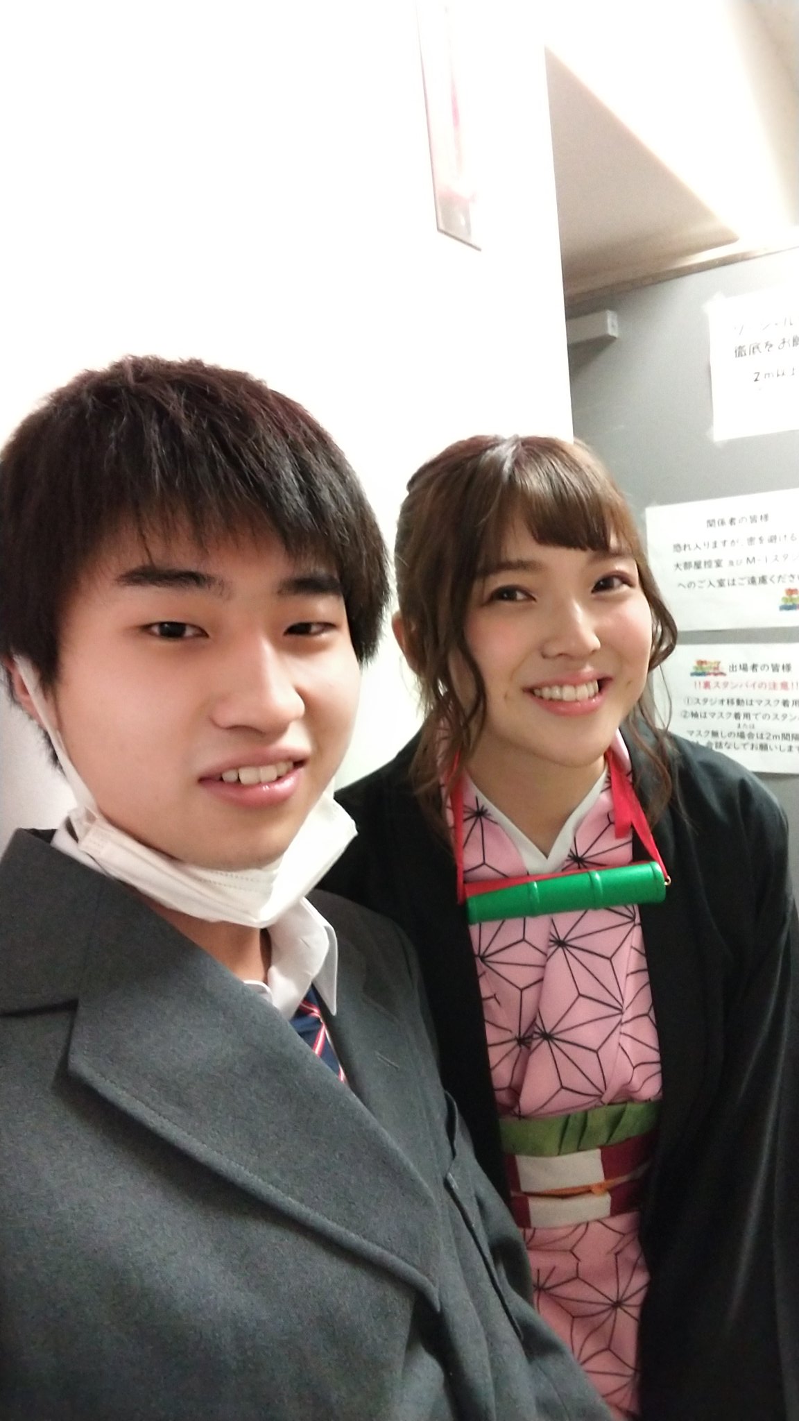 Pop 喉押さえマン 皆さんと写真を撮りましたよォ