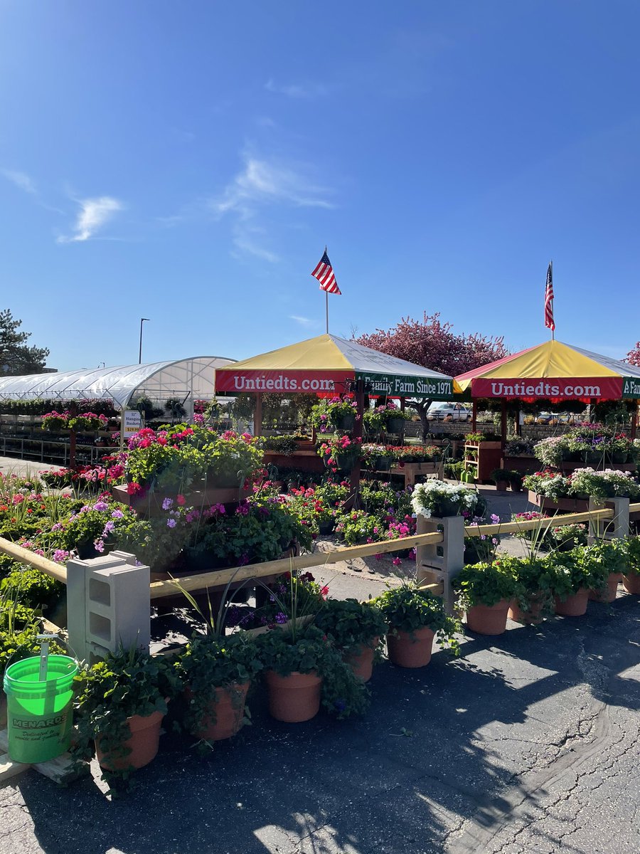 Untiedt's Vegetable Farm (@untiedts) on Twitter photo It's a beautiful day to shop for flowers! Visit us as the <a href="/MplsFarmMarket/">MplsFarmMarket</a> until 1pm or any of our garden centers until 8pm today! #mothersday #flowers #shoplocal It's a beautiful day to shop for flowers! Visit us as the <a href="/MplsFarmMarket/">MplsFarmMarket</a> until 1pm or any of our garden centers until 8pm today! #mothersday #flowers #shoplocal