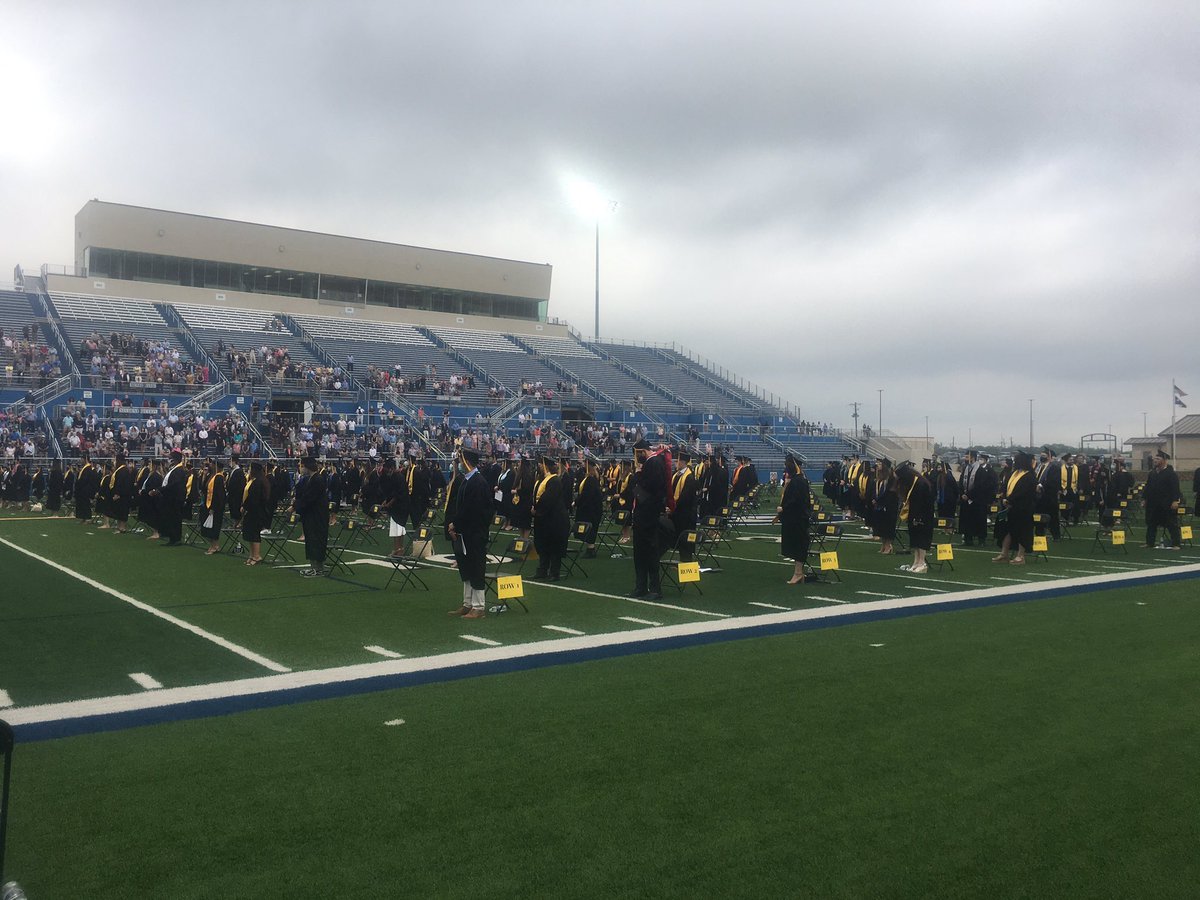 Class of 2020, you’ve waited a year for this and it’s finally your time!