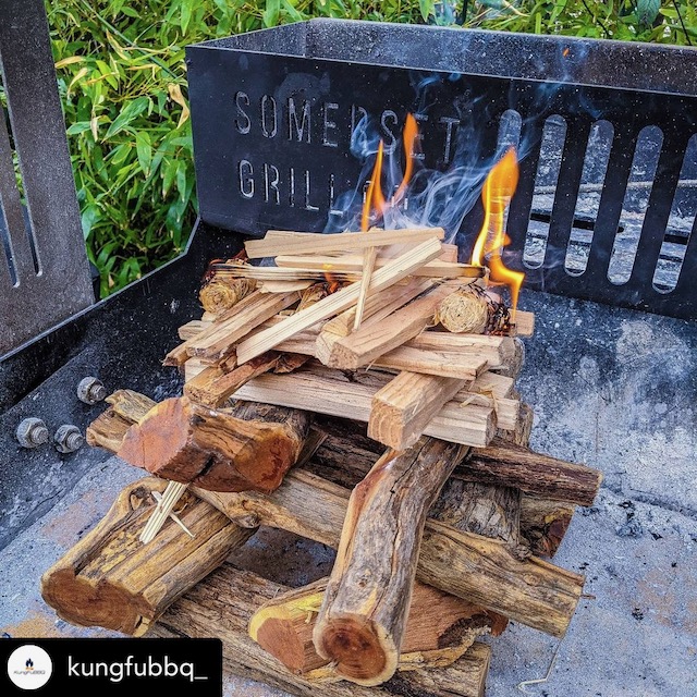 somersetGrill's tweet photo. Another great cook by @kungfubbq_ The idea for Somerset Grill Co was dreamed up when Ben worked on MY Octopus so great to see the first Octopus cook on the Glastonbury Asado Grill.

@kungfubbq_
#octopus #grilledoctopus #orexi #thecooks #squidinklentils #bbqoctopus #asadooctopus https://t.co/mCh4q8dsdo