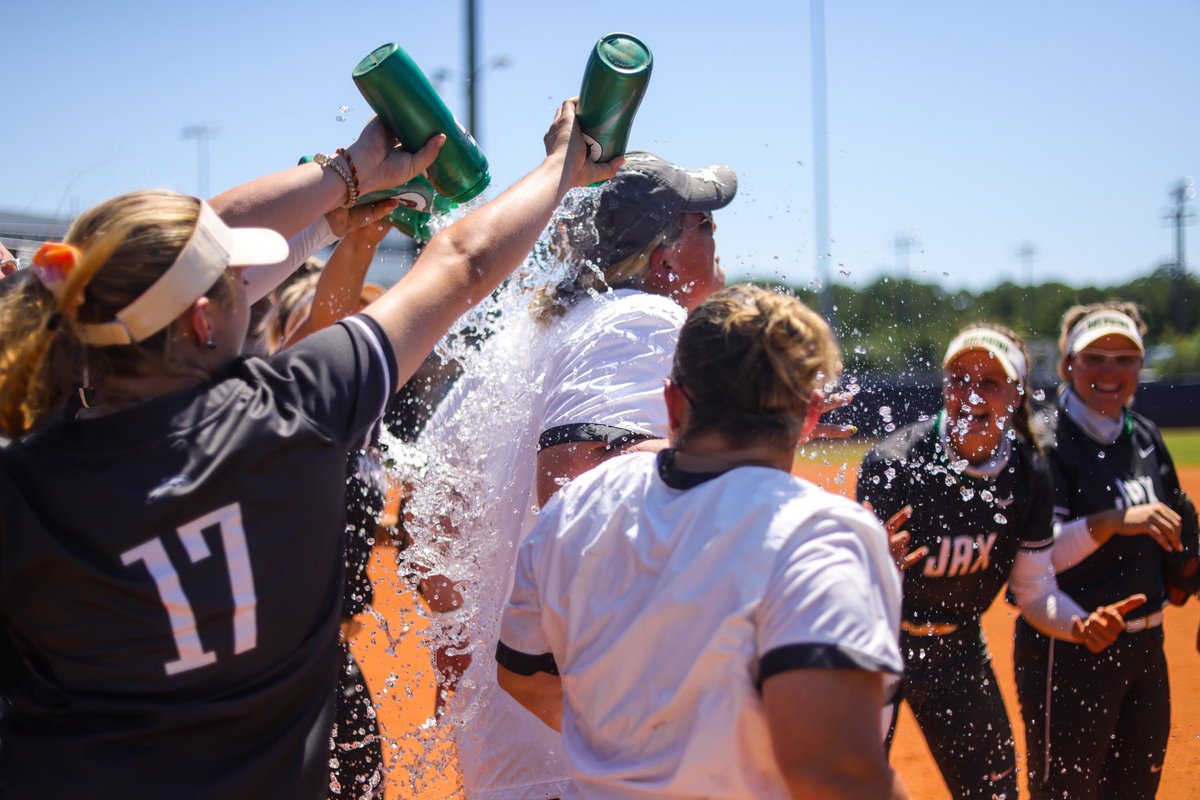 Water baths for the winners!💦