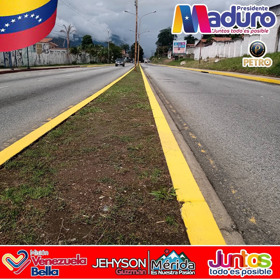 MiMeridaBella_'s tweet photo. #8mayo
La gran Misión Venezuela Bella continuo con el trabajo con el marcaje y limpieza de las calzadas de la avenina Los Próceres, todo esto realizado por el equipo de La misión bajo instrucciones de nuestro presidente @NicolasMaduro y protector @JEHYSONGUZMAN https://t.co/9R70sWouhk