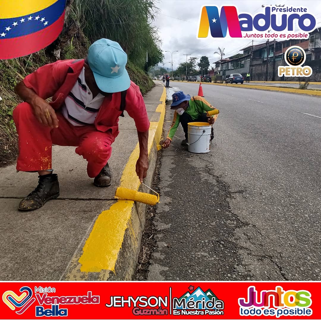 MiMeridaBella_'s tweet photo. #8mayo
La gran Misión Venezuela Bella continuo con el trabajo con el marcaje y limpieza de las calzadas de la avenina Los Próceres, todo esto realizado por el equipo de La misión bajo instrucciones de nuestro presidente @NicolasMaduro y protector @JEHYSONGUZMAN https://t.co/9R70sWouhk