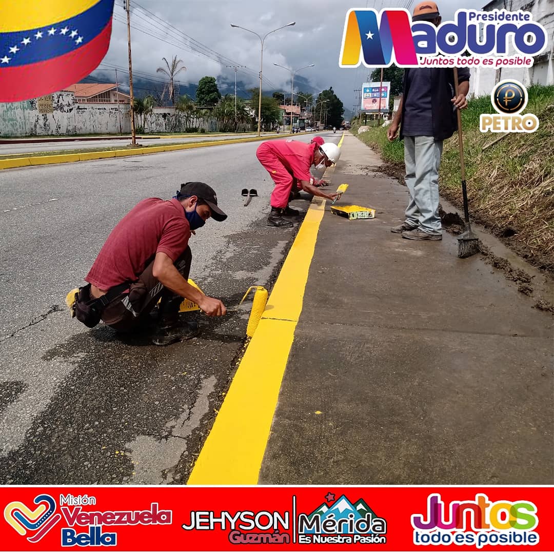 MiMeridaBella_'s tweet photo. #8mayo
La gran Misión Venezuela Bella continuo con el trabajo con el marcaje y limpieza de las calzadas de la avenina Los Próceres, todo esto realizado por el equipo de La misión bajo instrucciones de nuestro presidente @NicolasMaduro y protector @JEHYSONGUZMAN https://t.co/9R70sWouhk
