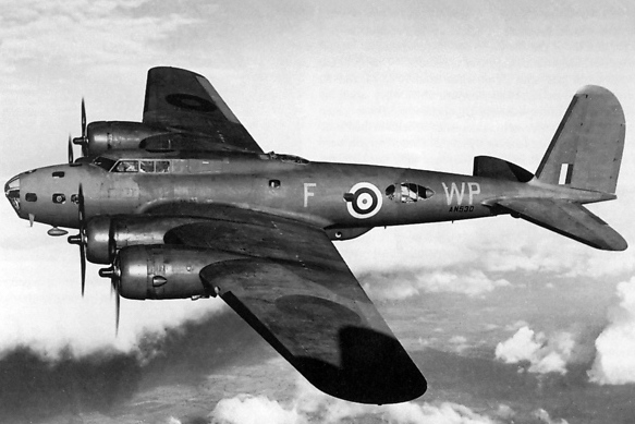 The bomber was dubbed 'the gentleman's aircraft' due to its fitted ashtrays, carpeted floors and padded walls. Some of the crews, though, were less than happy with having to wash their guns in petrol and lifting 50-pound ammunition containers onto the aircraft's mountings. 5/15