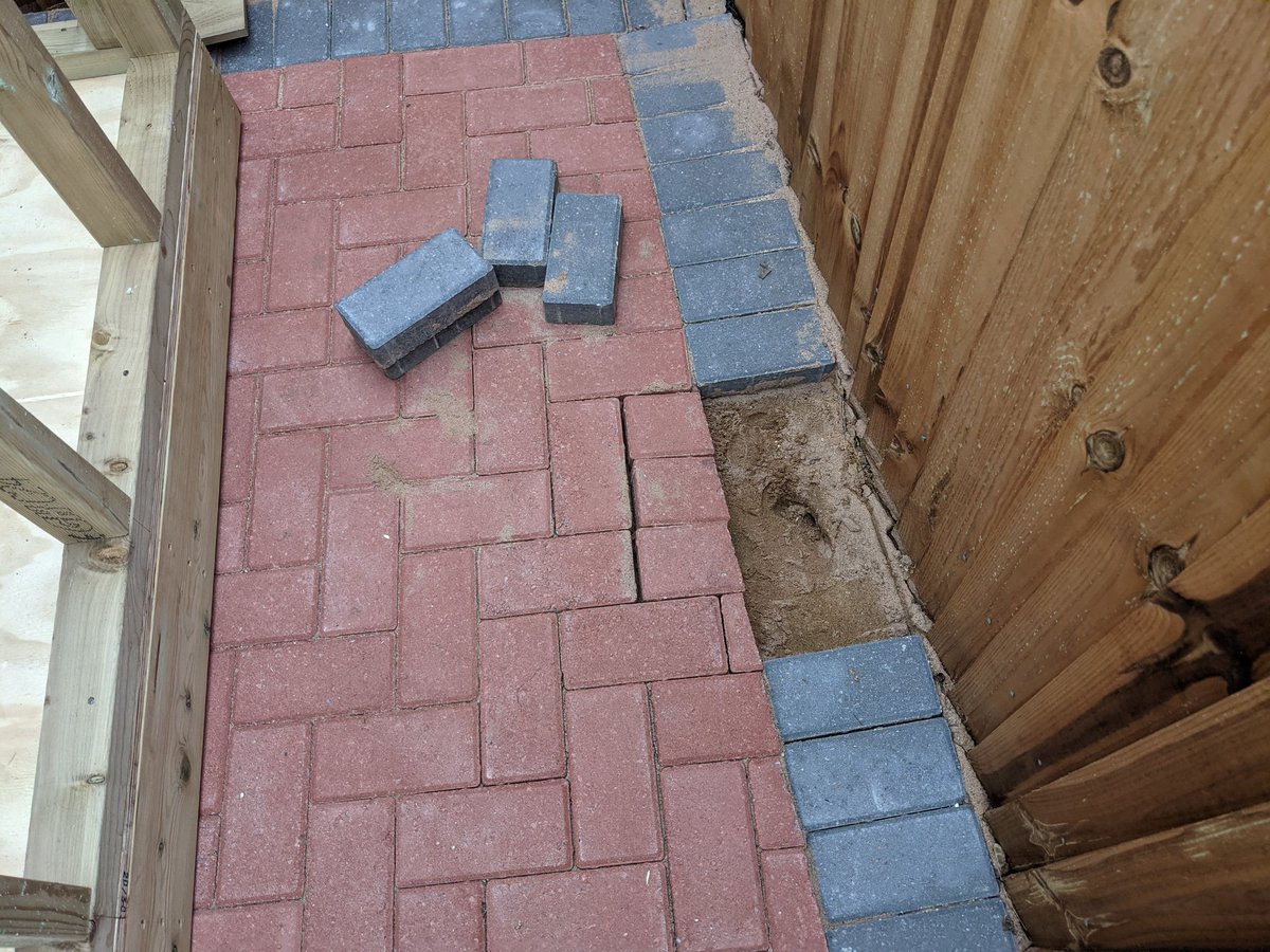 gogz1982's tweet image. Just want to alert people to the unprofessionalism of a company we mistakenly used for block paving.
Harleyford Paving based in Harefield and Colchester.  Initial contact with owner Sam was ok but now is avoiding calls just after 6 months #blockpaving #poorworkmanship