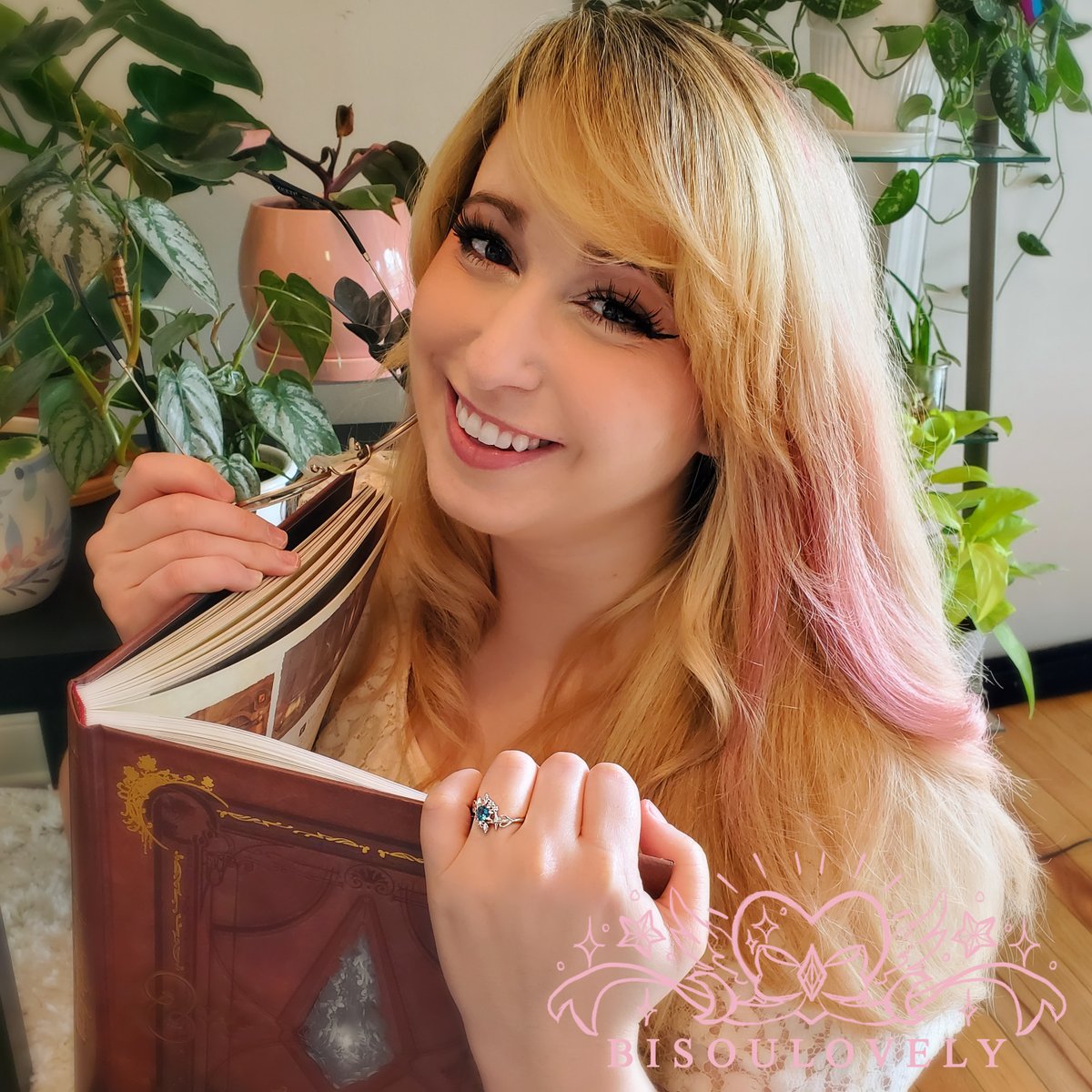 Dejavudea's tweet photo. I'm so honored to be a part of the kickstarter for @bisoulovely's new RPG jewelry line! They sent me the Mage ring to feature but I want so much more from the collection! The Healer stuff looks stunning! #bisouRPG #bisoulovely #ad
Check them out here! https://t.co/tXe7KyXCed https://t.co/bYYQlqI9V2